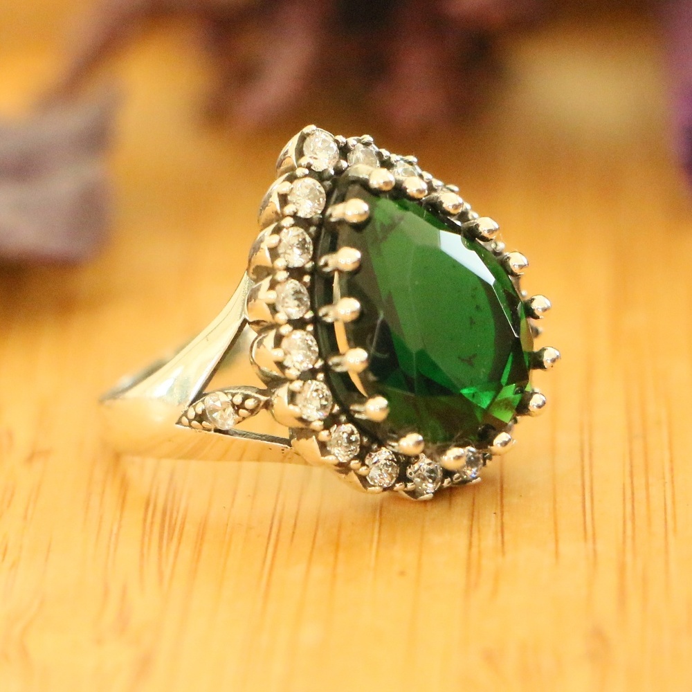 925 Sterling Silver & Green Cubic Zirconia rings